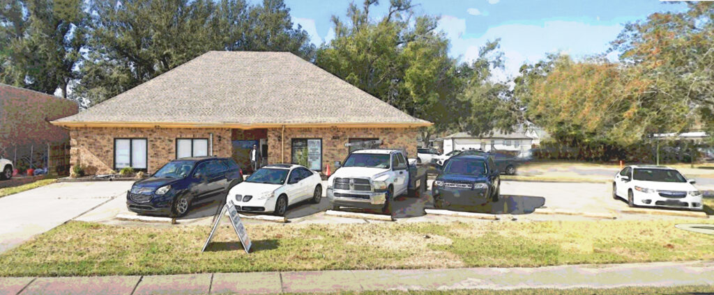 Front of Building at 1025 Williams Blvd, Kenner, LA 70062, HGIAgency.com a.k.a. Harris General Insurance Agency